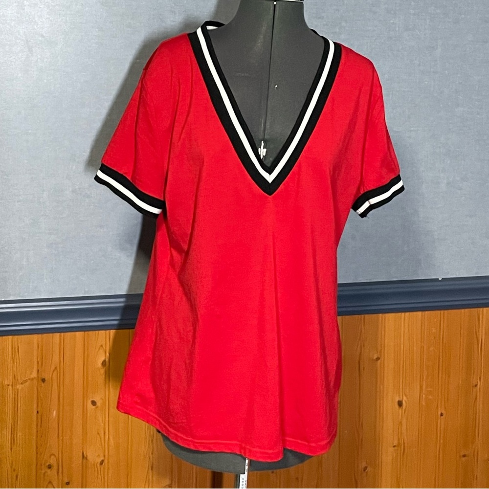 🔥3 for $15 Sale-EUC-SHEIN red short sleeve tee size 2XL